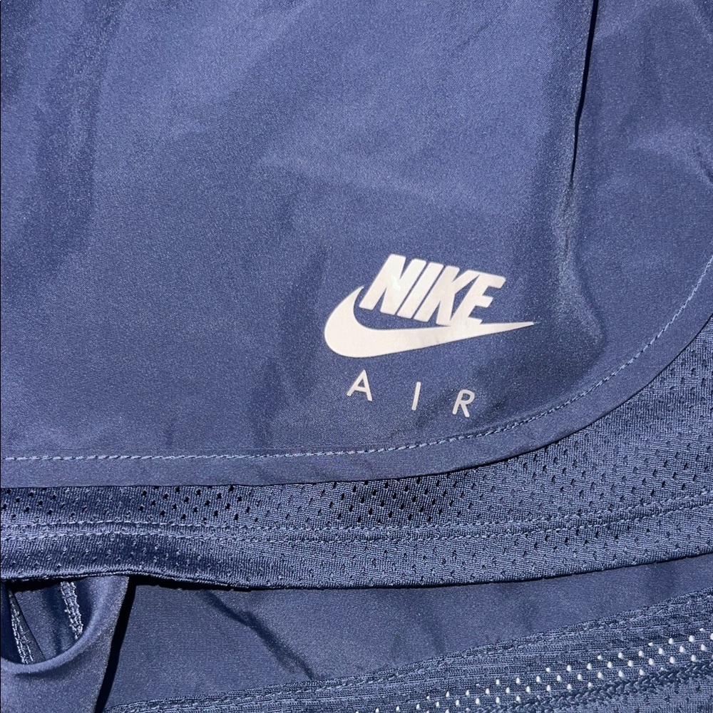 Nike Air Athletic Shorts Women's size XL - Picture 2 of 9